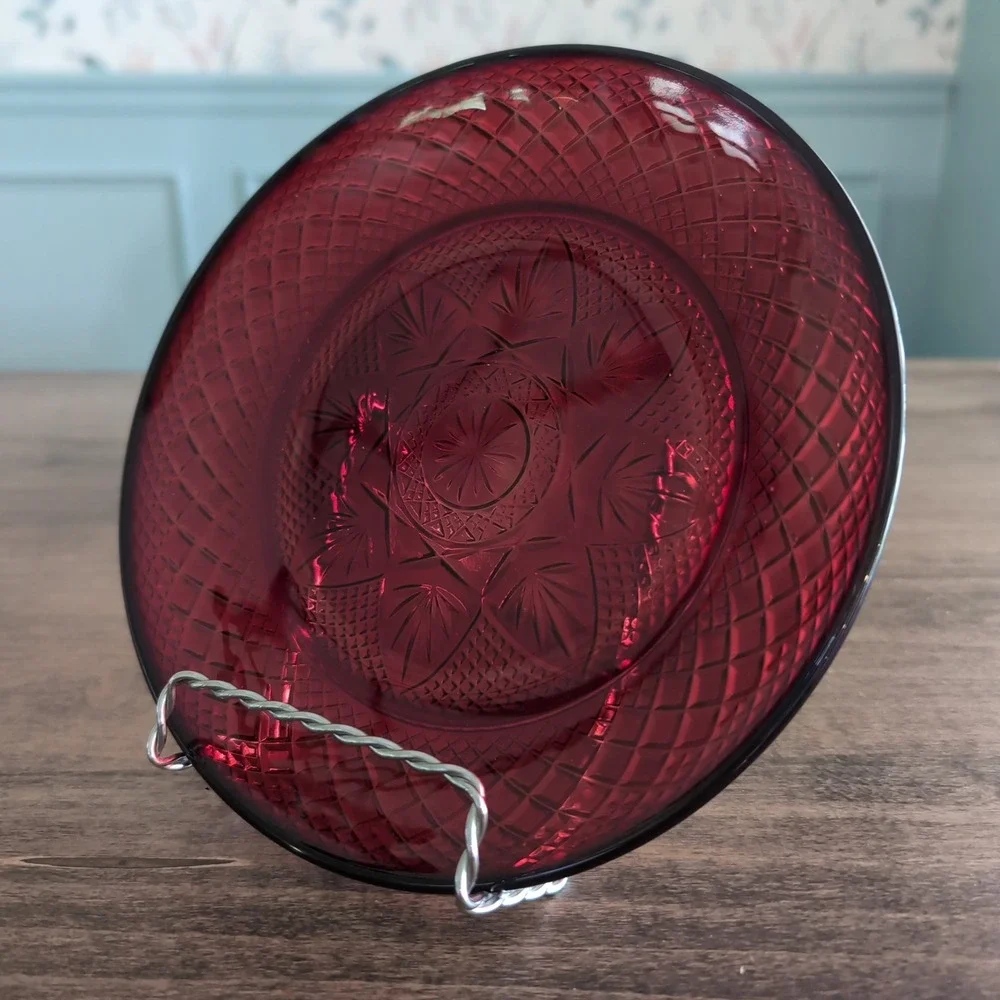 Vtg Set of 2 Luminarc Cristal D'Arques-Durand Ruby Red‎ France Salad Plates 8